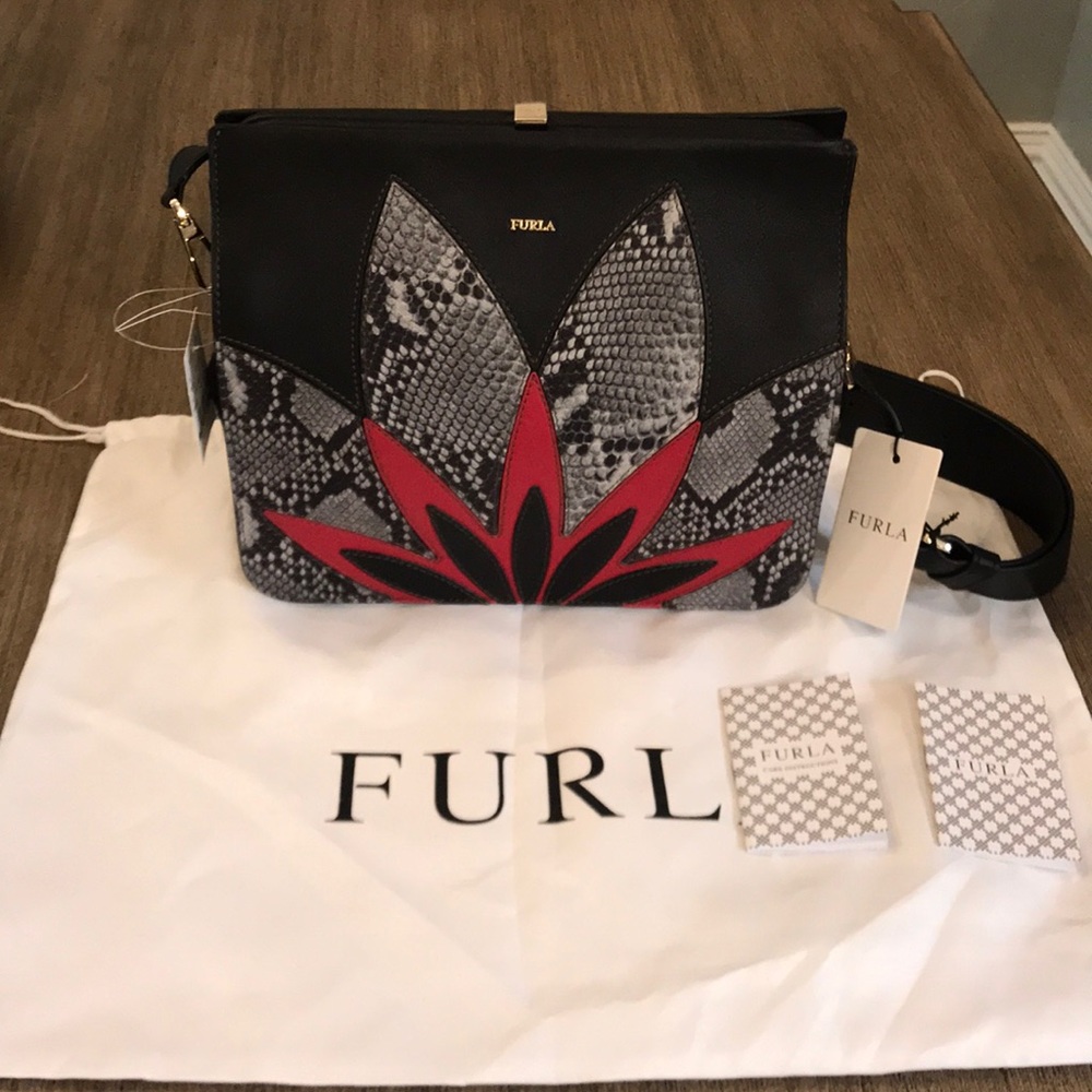 NWT’s Furla Shoulder Bag!